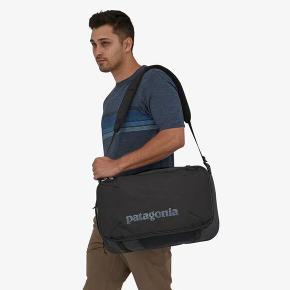 PATAGONIA Black Hole Mini MLC 30L - Picture 8 of 9